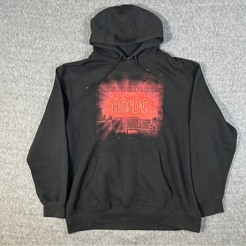 Seven7 Black and Red Graphic Hoodie